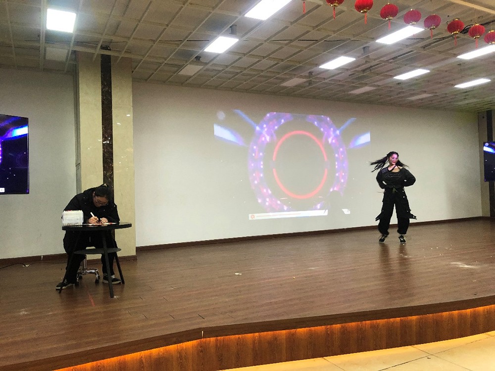 图片关键词